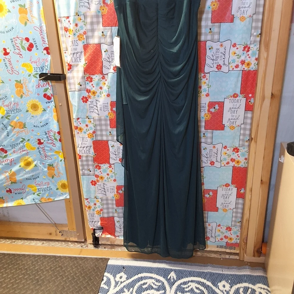 Xscape Teal Beaded SS V-Neck Formal Dress Sz 22 Plus Ruche Slimming Back Smocked - Picture 8 of 15